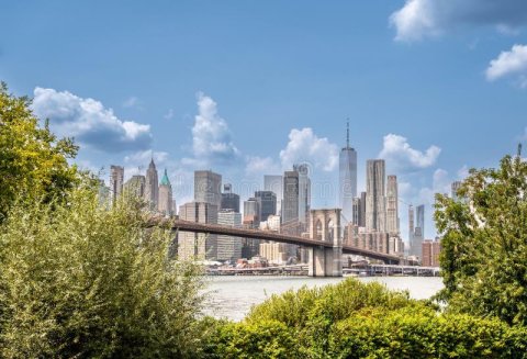 04_Skyline_from_Brooklyn_Bridge.jpg