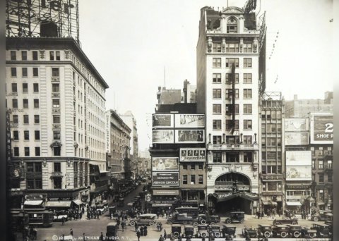 01_Times_Square_1920s_street.jpg