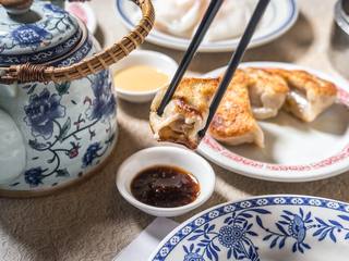 Nom Wah Tea Parlor